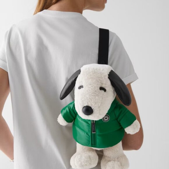 Peanuts X Kate Spade New York Snoopy 3D Dog Crossbody - Picture 4 of 4